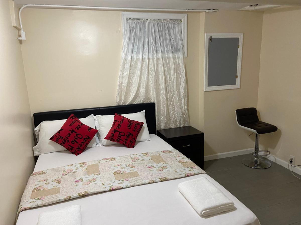 A Private Room In Queens New York Exterior foto